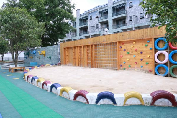 幼兒園為什么要設置沙水池？
