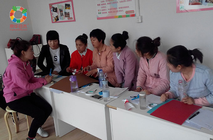 京華合木全方位培訓，讓加盟園所德培（DAP）課程輕松落地