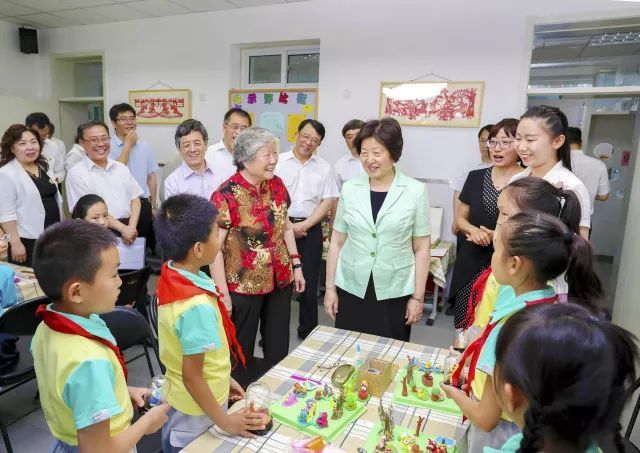 【新華網】堅持幼有所育、學有所教 培養德智體美勞全面發展的接班人