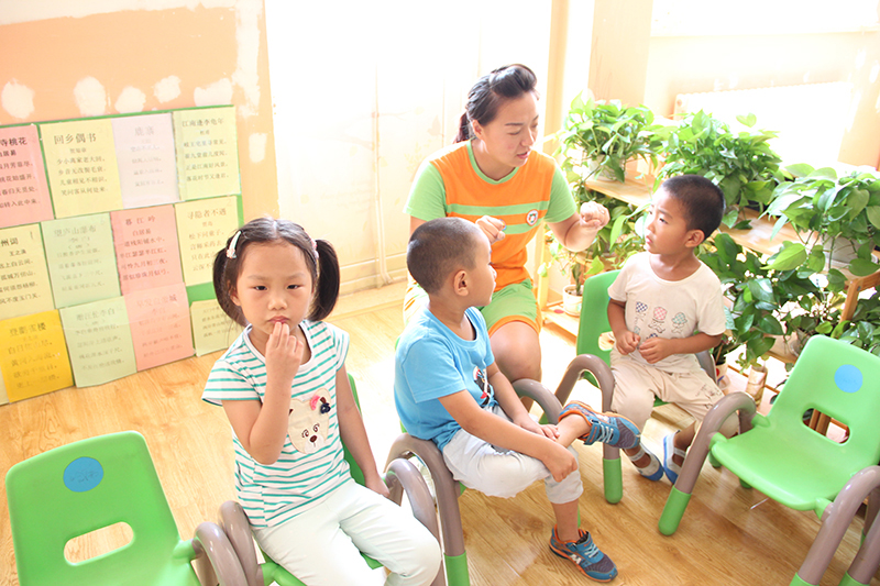 【中國教育報】幼兒園教師要用專業贏取尊嚴